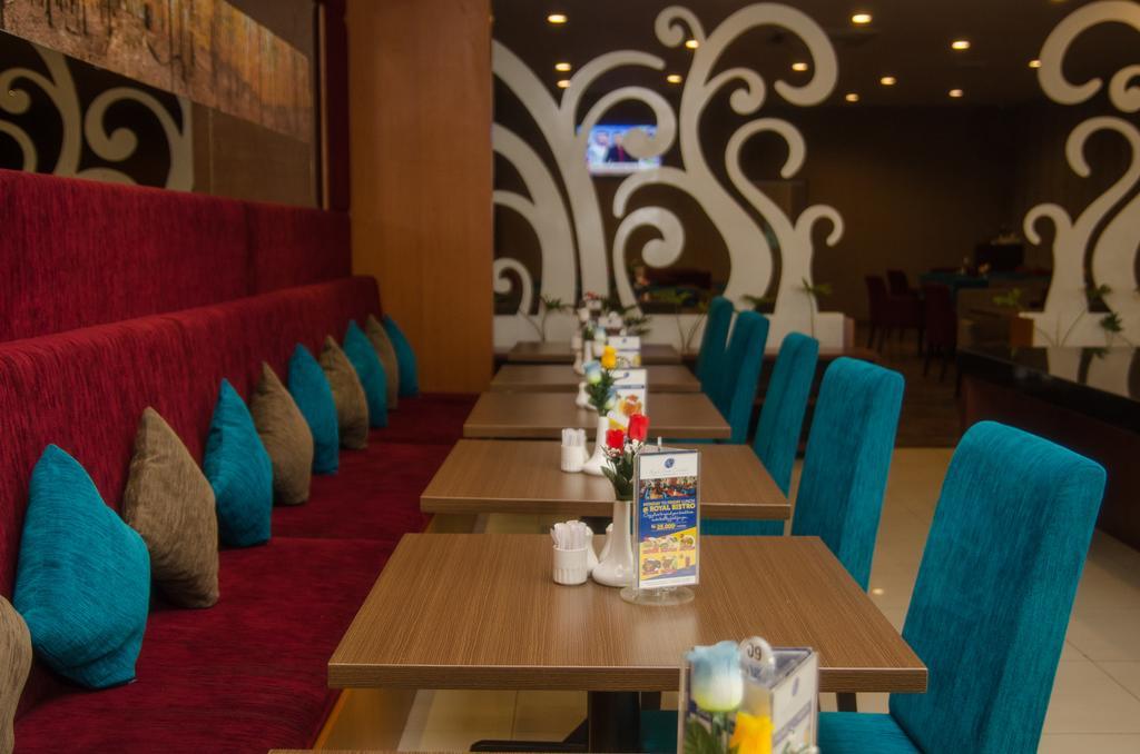 Royal Suite Condotel Medan Esterno foto