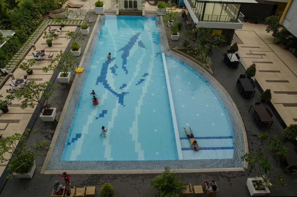 Royal Suite Condotel Medan Esterno foto
