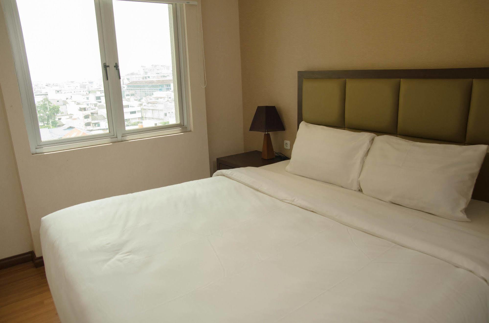 Royal Suite Condotel Medan Esterno foto